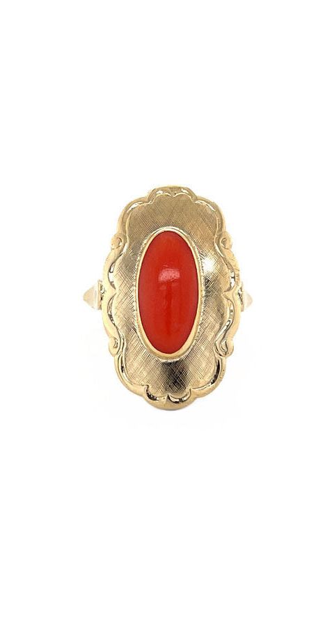 Vintage 14K Gold Ring with Red Coral